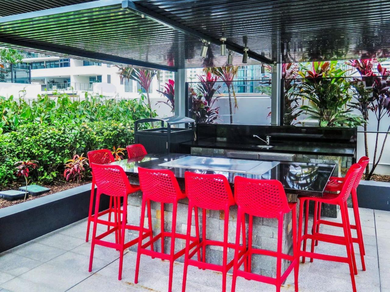 Oracle Tower 2 Luxury 33rd Flr Ocean Views *