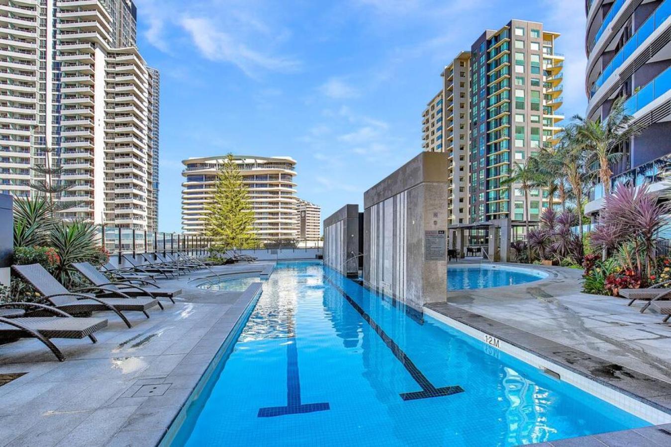 Apartment Oracle Tower 2 Luxury 33rd Flr Ocean Views